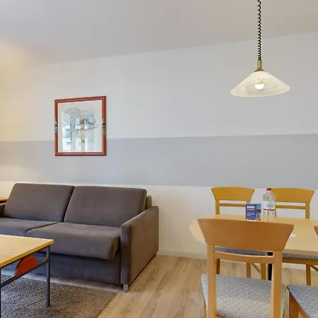 Appartementhaus Binzer Sterne 52 * Binz